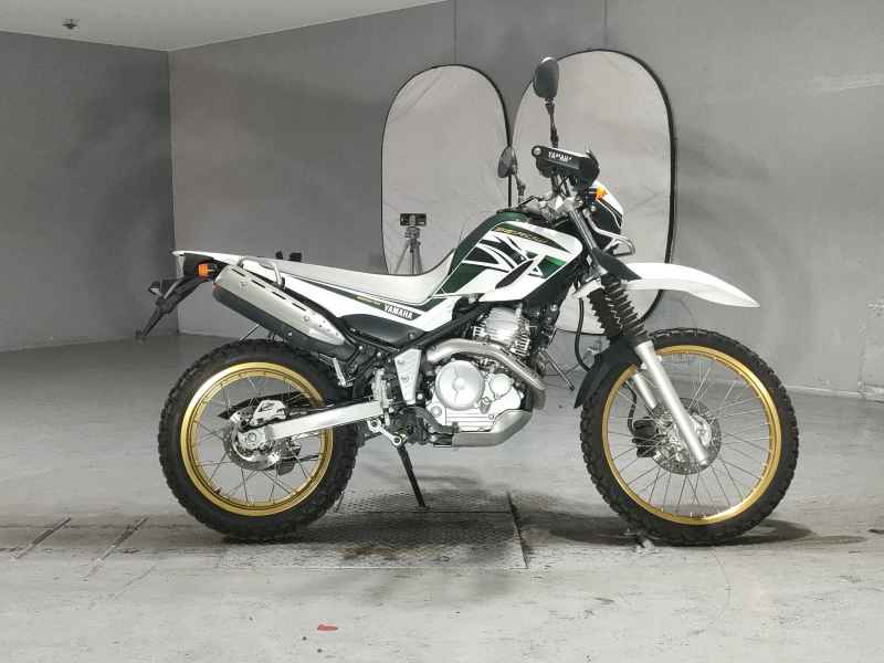 Yamaha XT250 Serow 2018