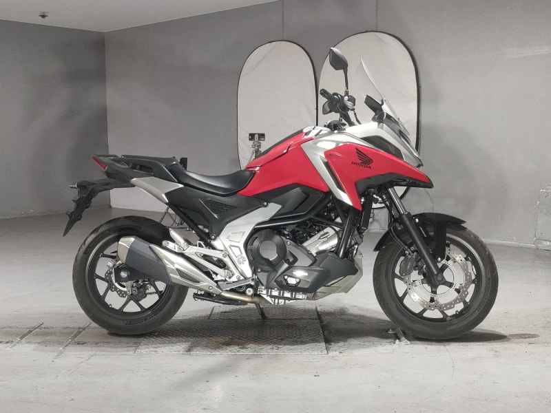 Honda NC750X DCT 2021