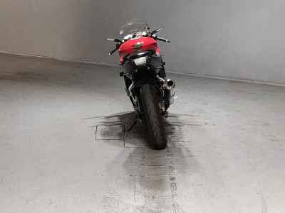 Hyosung GT250R