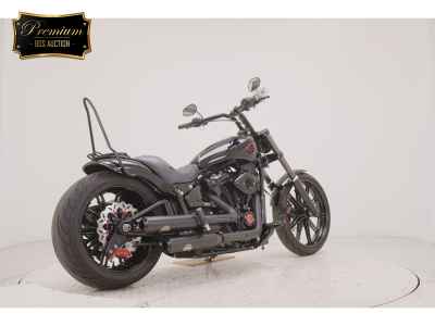 Harley-Davidson Breakout FXBRS1870 2022