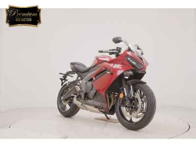 Triumph Daytona 660 2026