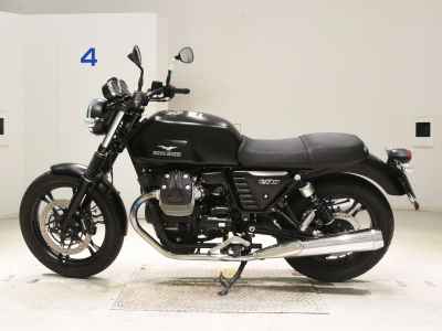 Moto Guzzi V7 II 2017
