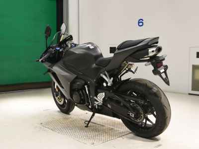 Honda CBR600RR 2024