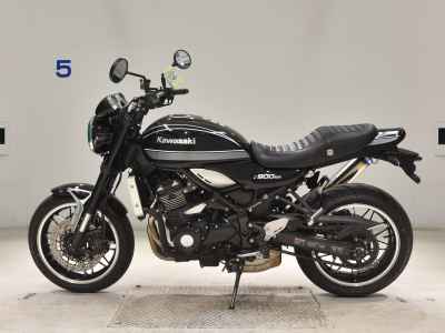 Kawasaki Z900RS 2021