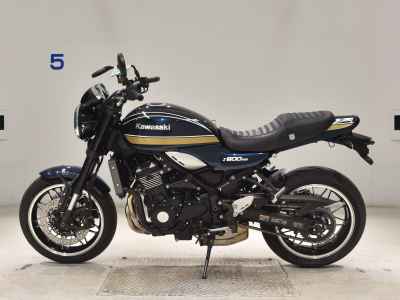 Kawasaki Z900RS 2022