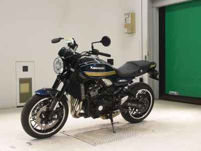 Kawasaki Z900RS 2022