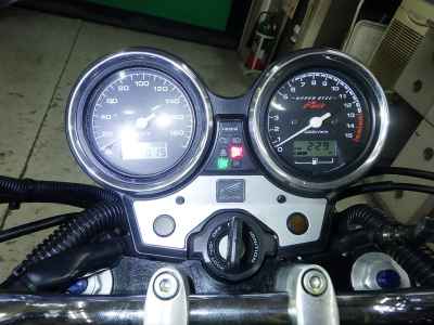 Honda CB400SFV 2012