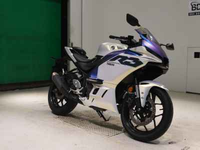 Yamaha YZF-R3 2025