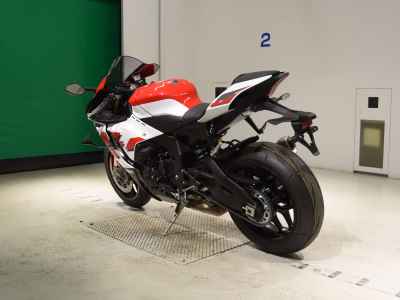 Yamaha YZF-R1 2026