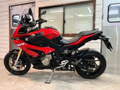 BMW S1000XR 2016