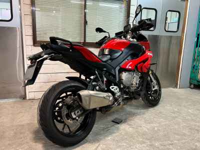 BMW S1000XR 2016