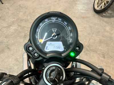 Triumph Scrambler 900 2022