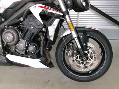 Triumph Street Triple S 2021