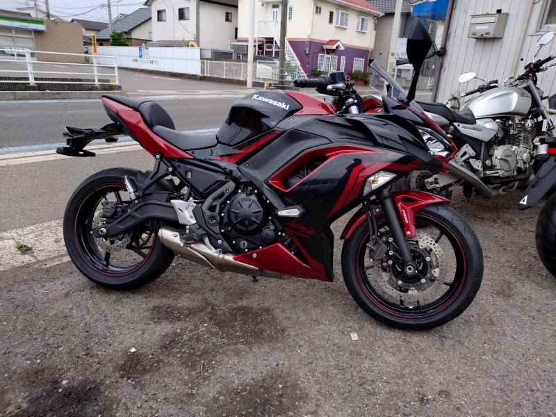 Kawasaki Ninja 650 2021