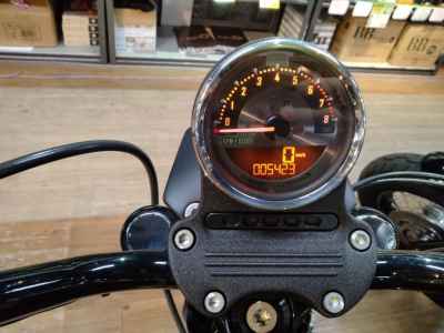 Harley-Davidson Sportster Iron XL883N 2016
