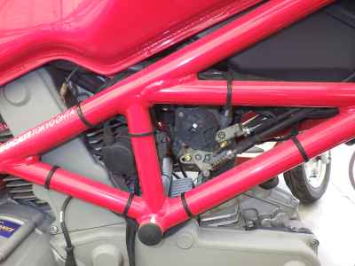 Ducati Monster 400 IE 2005