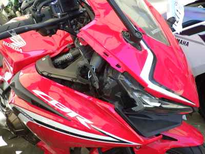 Honda CBR400R 2019