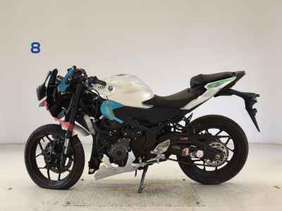 Yamaha YZR-R3 2025