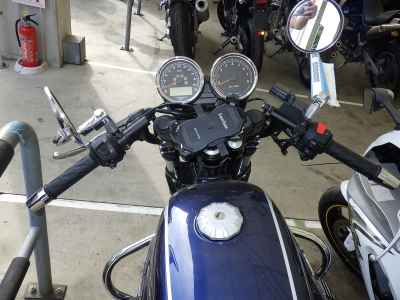 Moto Guzzi V7 2023