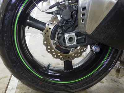 Kawasaki ZX1000J 2015