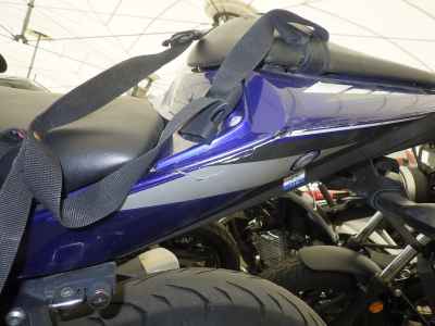 Yamaha YZF-R25 2015