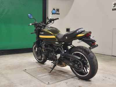 Kawasaki Z900RS 2021