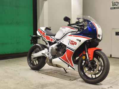 Yamaha XSR900 GP 2024