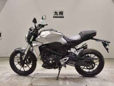 Honda CB250R 2018