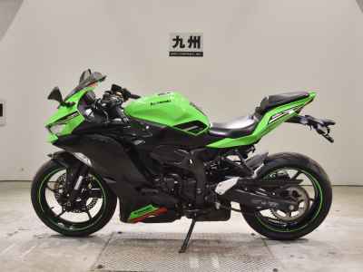 Kawasaki Ninja ZX-25R 2021