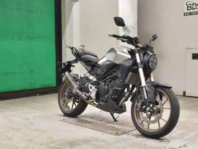 Honda CB250R 2019