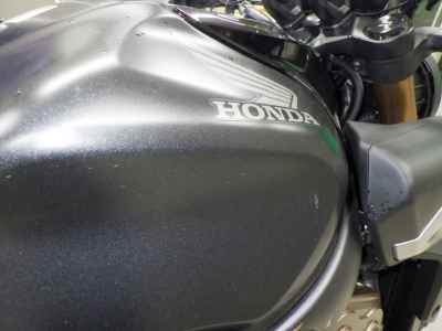 Honda CB650R E-Clutch 2025