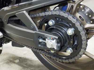 Honda CB650R E-Clutch 2025