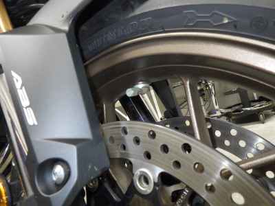 Honda CB650R E-Clutch 2025