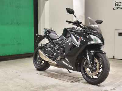 Suzuki GSX-S1000F 2019