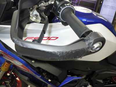 BMW F900XR 2025