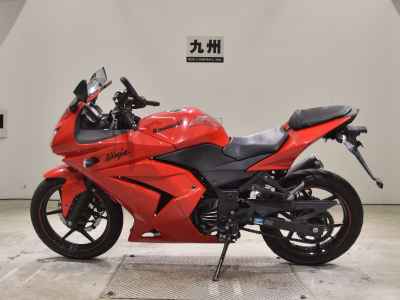 Kawasaki Ninja 250R 2012