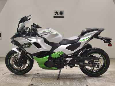 Kawasaki Ninja 7 Hybrid 2025