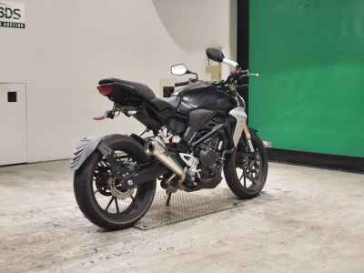 Honda CB250R 2019