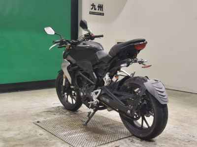 Honda CB250R 2019