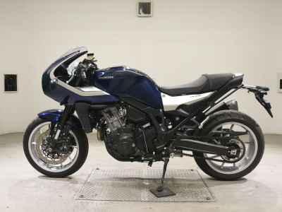 Honda Hawk 11 2022