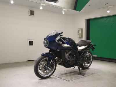 Honda Hawk 11 2022
