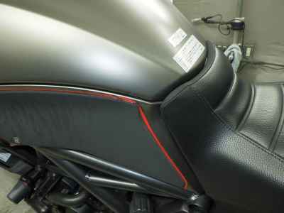 Ducati Diavel Strada 2013