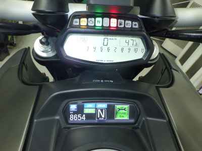 Ducati Diavel Strada 2013