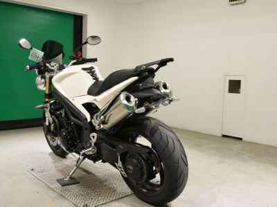 Triumph Speed Triple 1050 2006