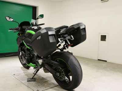 Kawasaki Z900 SE 2022