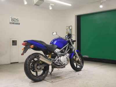 Honda VTR250 2005