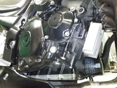 Suzuki GSR400 2009