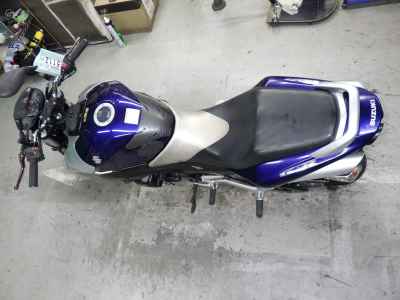 Suzuki GSR400 2009