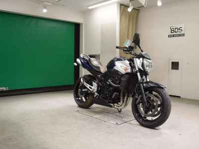 Suzuki GSR400 2009