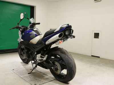Suzuki GSR400 2009